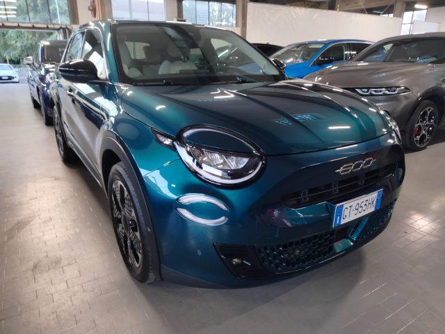 FIAT 600 Hybrid 100 CV DCT MHEV La Prima