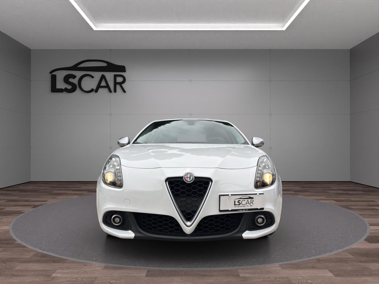 Alfa Romeo - Giulietta 1.6 jtdm Super 120cv