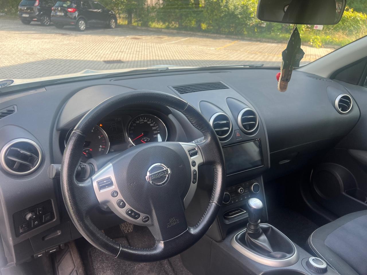 Nissan Qashqai 1.6 dCi DPF Tekna 4X4