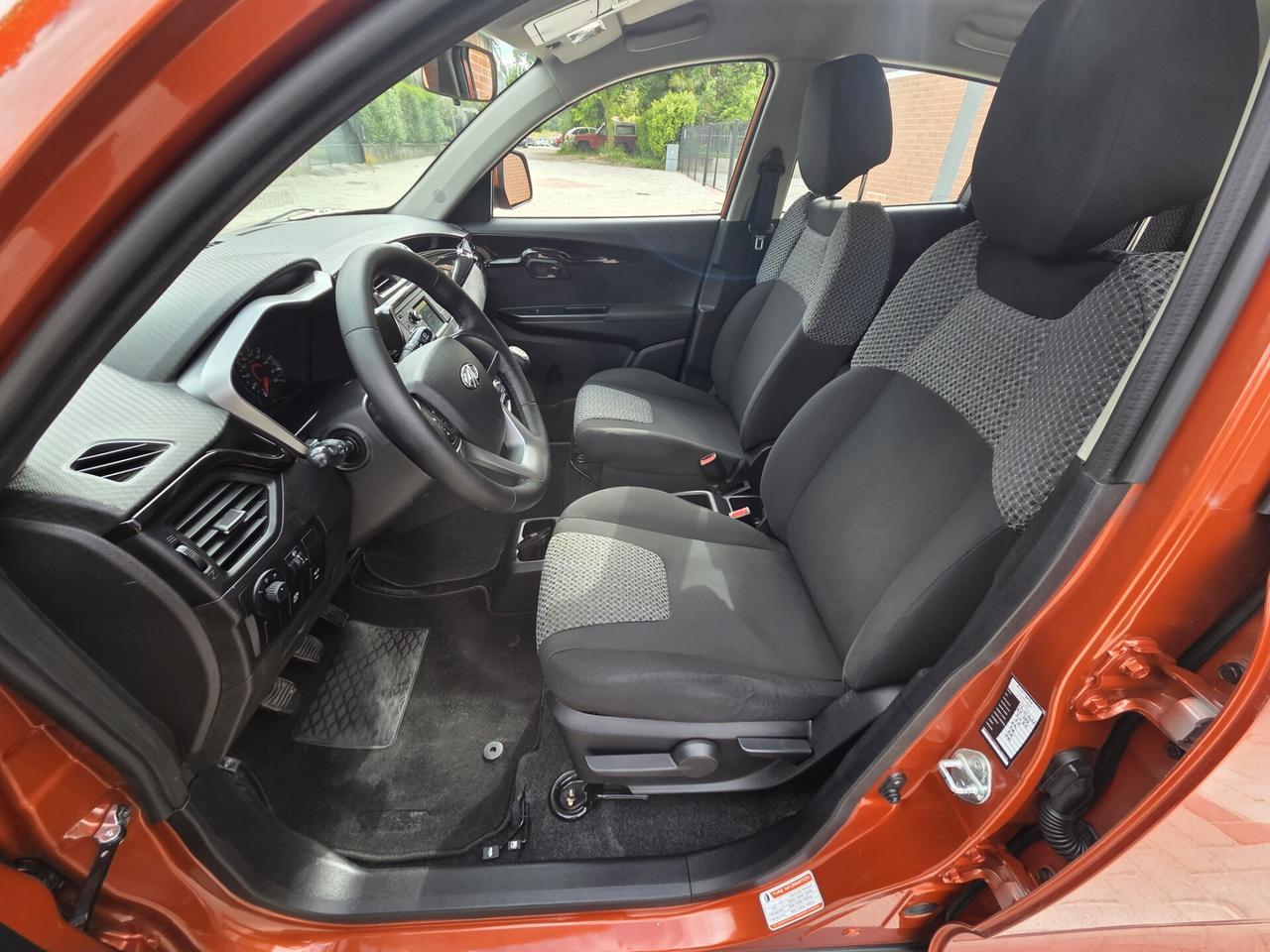 Mahindra KUV100 1.2 VVT 83cv M-Bifuel GPL K8