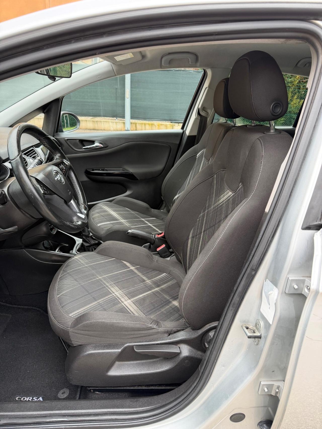 Opel Corsa 1.4 Gpl - NEOPATENTATI - 12 MESI DI GARANZIA -