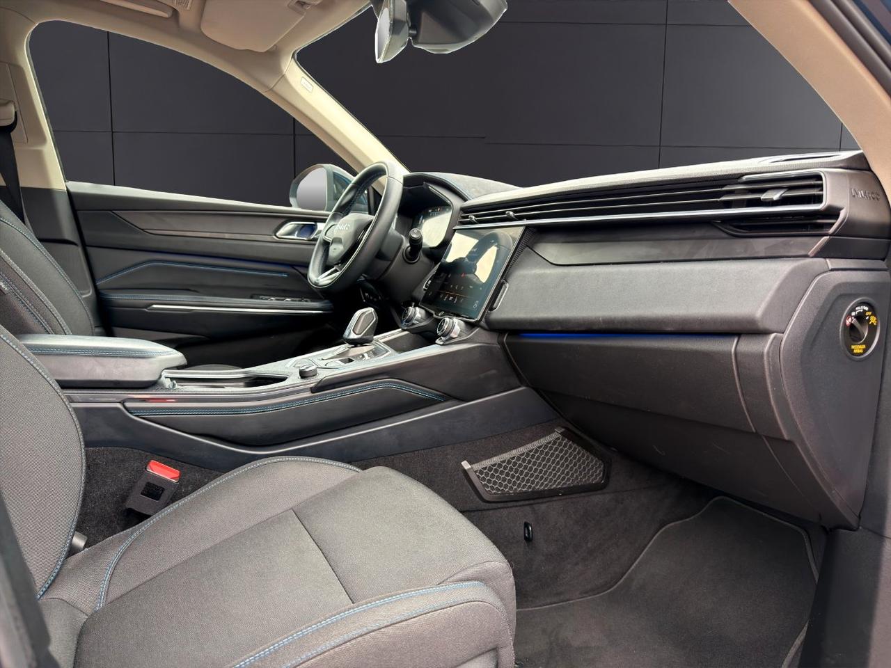 Lynk & Co 01 1.5 td phev auto