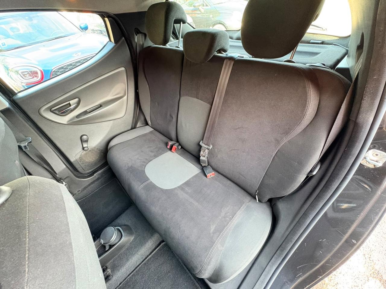 Lancia Ypsilon 1.2 69 CV 5 porte GPL Ecochic Platinum