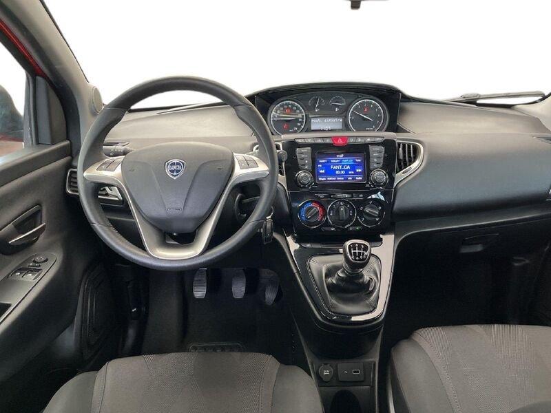 Lancia Ypsilon III 2015 1.0 hybrid Gold s&s 70cv