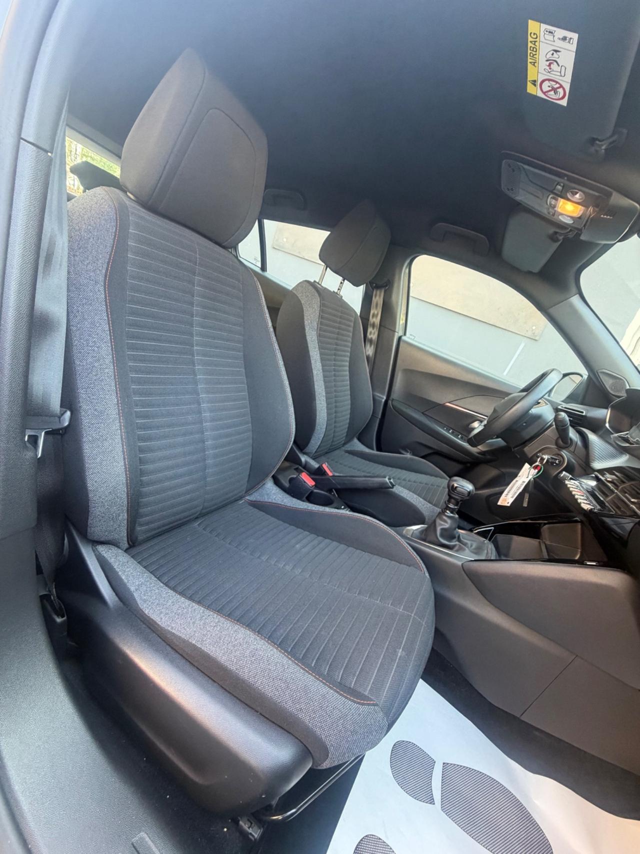 Peugeot 2008 PureTech 100 S&S Active Pack