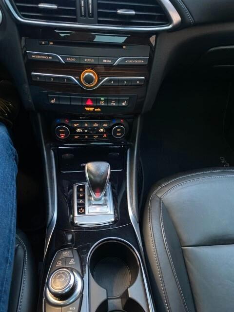 Infiniti Q30 2.2 diesel DCT Premium