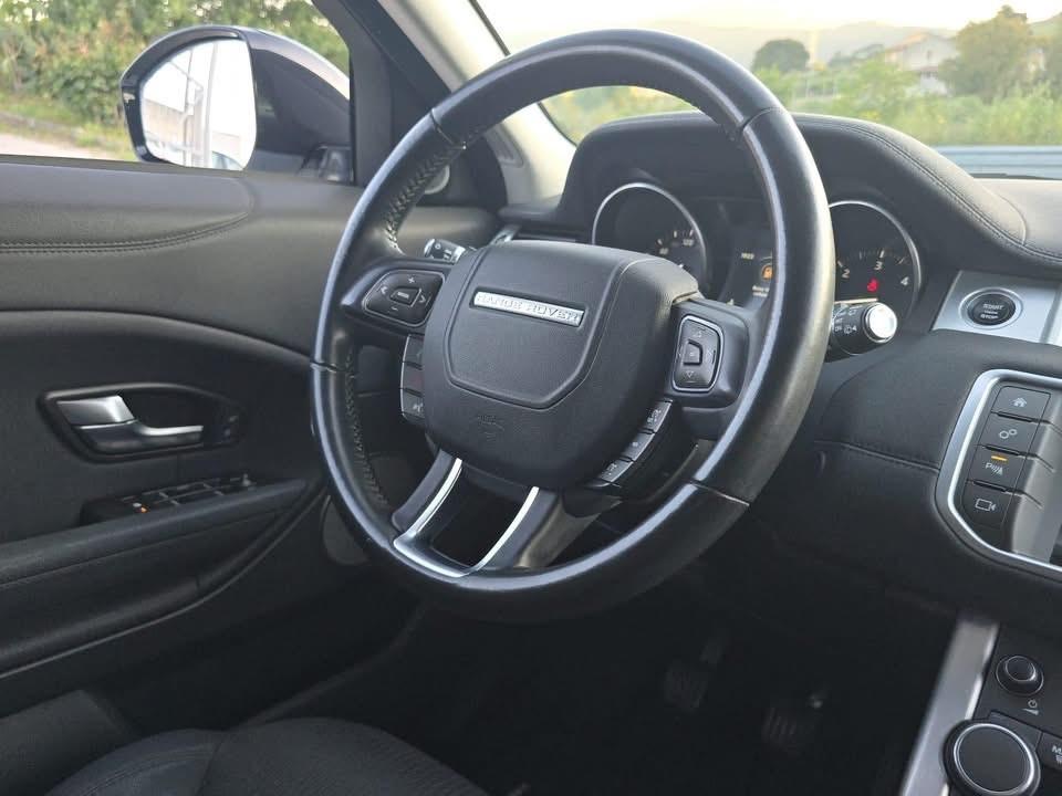 Land Rover Range Rover Evoque Range Rover Evoque 2.0 eD4 5p. Urban Attitude Edition