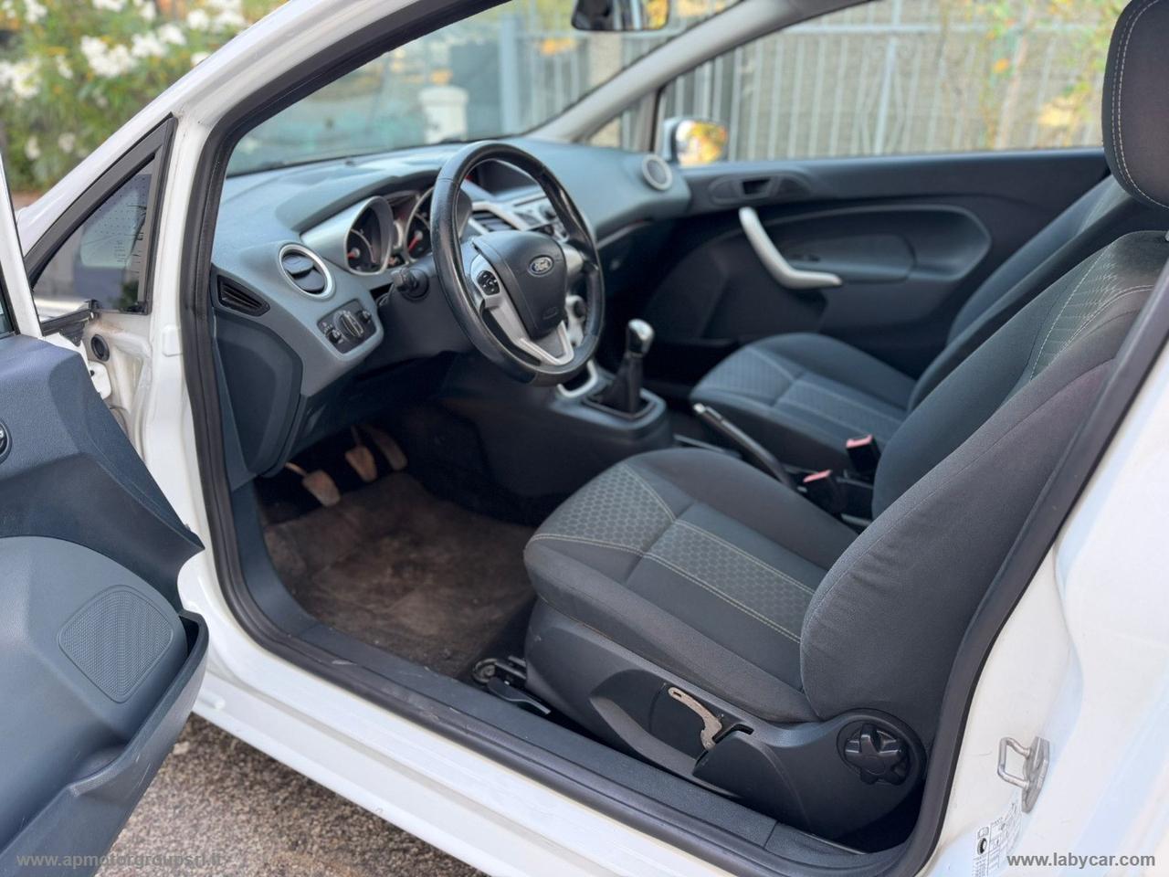 FORD Fiesta 1.2 82 CV 3p. Titanium