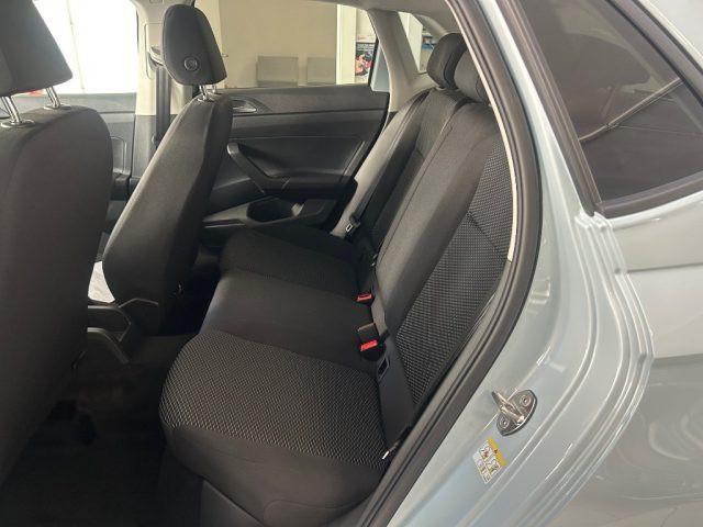VOLKSWAGEN Polo 1.0 Young 80cv