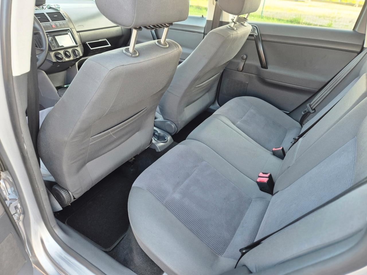 Volkswagen Polo 1.4/75CV 16V 5p. Comfortline