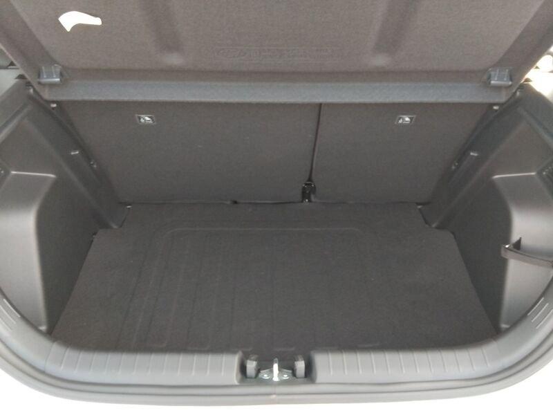 Hyundai i20 III 2023 1.2 mpi Connectline 79cv mt