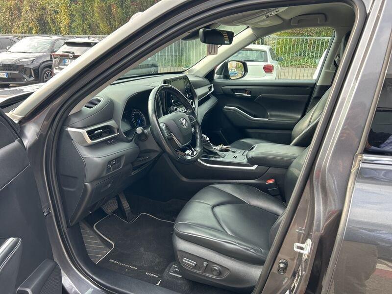 Toyota Highlander Highlander 2.5H AWD-i E-CVT Trend