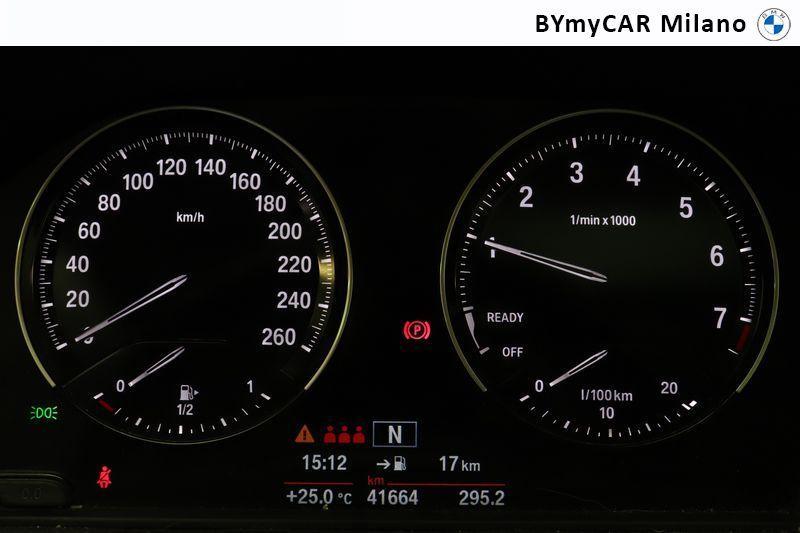 BMW X2 18 i Advantage sDrive