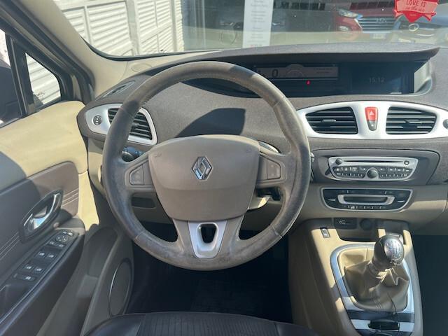 Renault Scenic Scénic 1.9 dCi 130CV Luxe