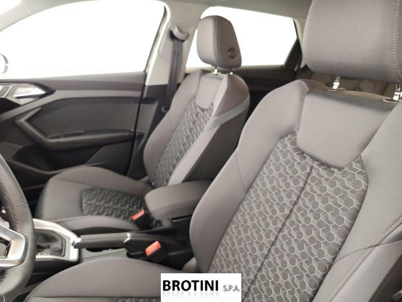 Audi A1 Sportback 35 TSI S Tronic Allstreet Identity Contrast