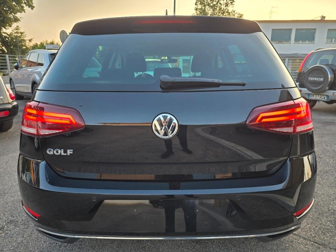 Volkswagen Golf 1.0 TSI 110 CV DSG 5p. Business BlueMotion Technology