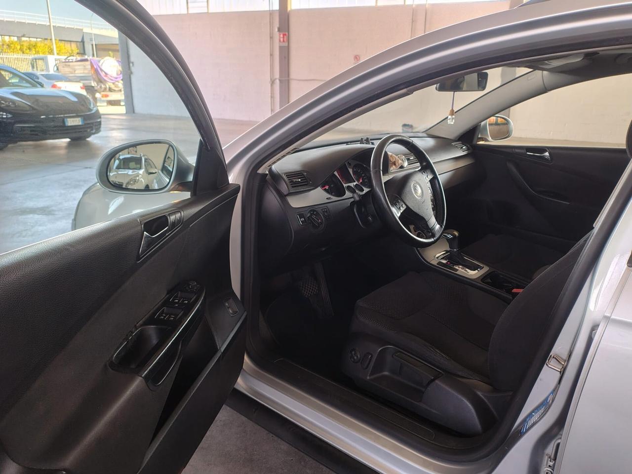 Volkswagen Passat 2.0 TDI DPF Var. Comfortline