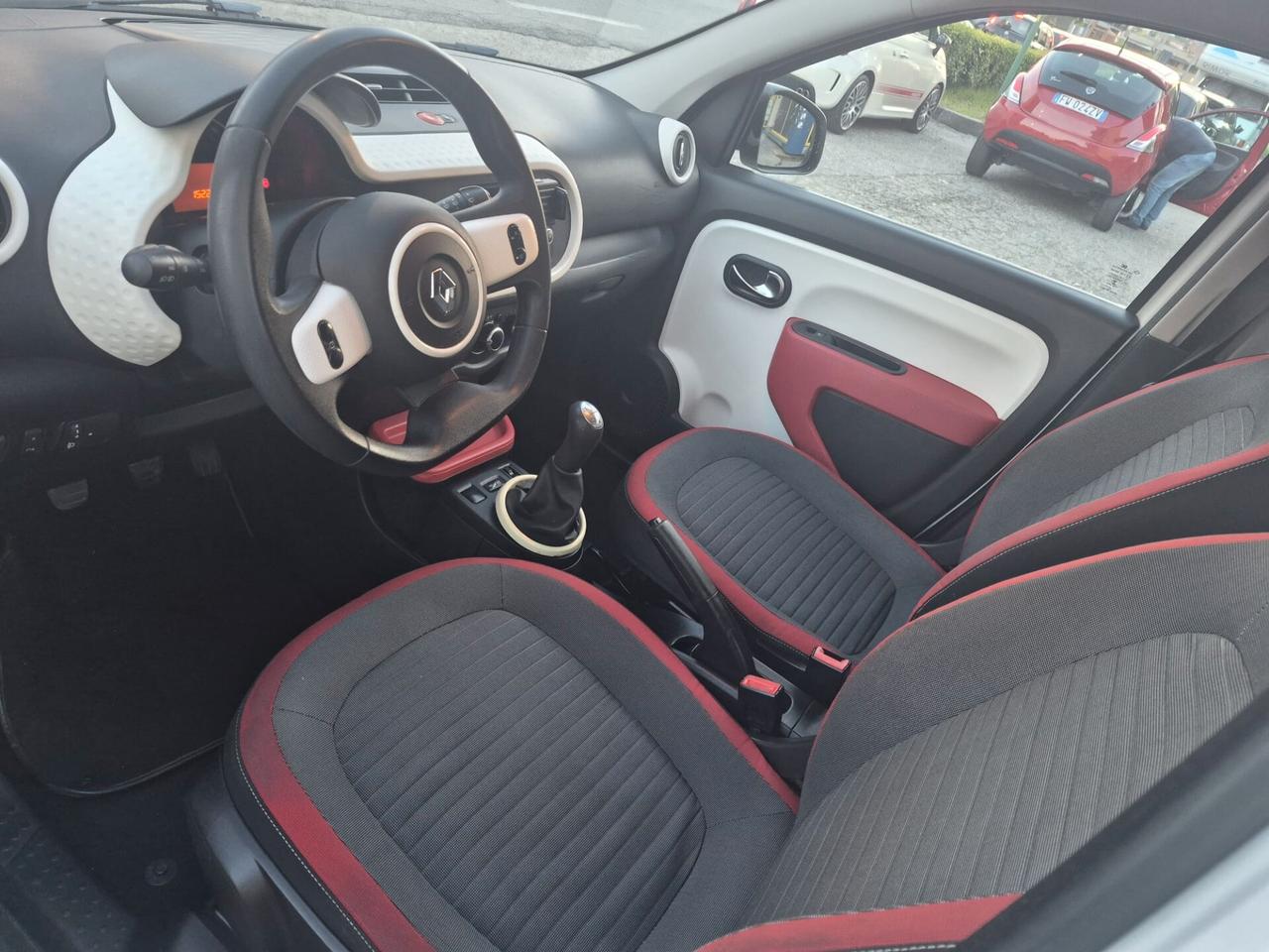 Renault Twingo 1.0 SCe Wave
