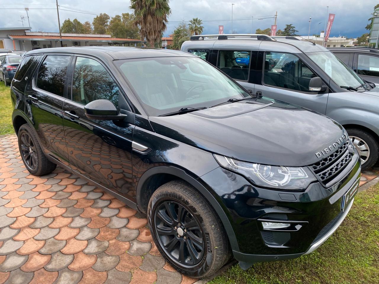 LAND ROVER - Discovery - Sport 2.2 SD4 HSE - 7 POSTI - FINANZIABILE - PERMUTE