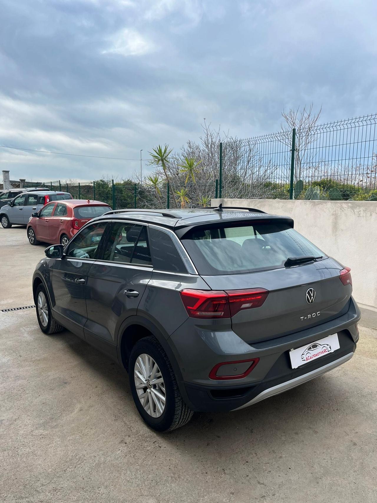 Volkswagen T-Roc 1.0 TSI Life