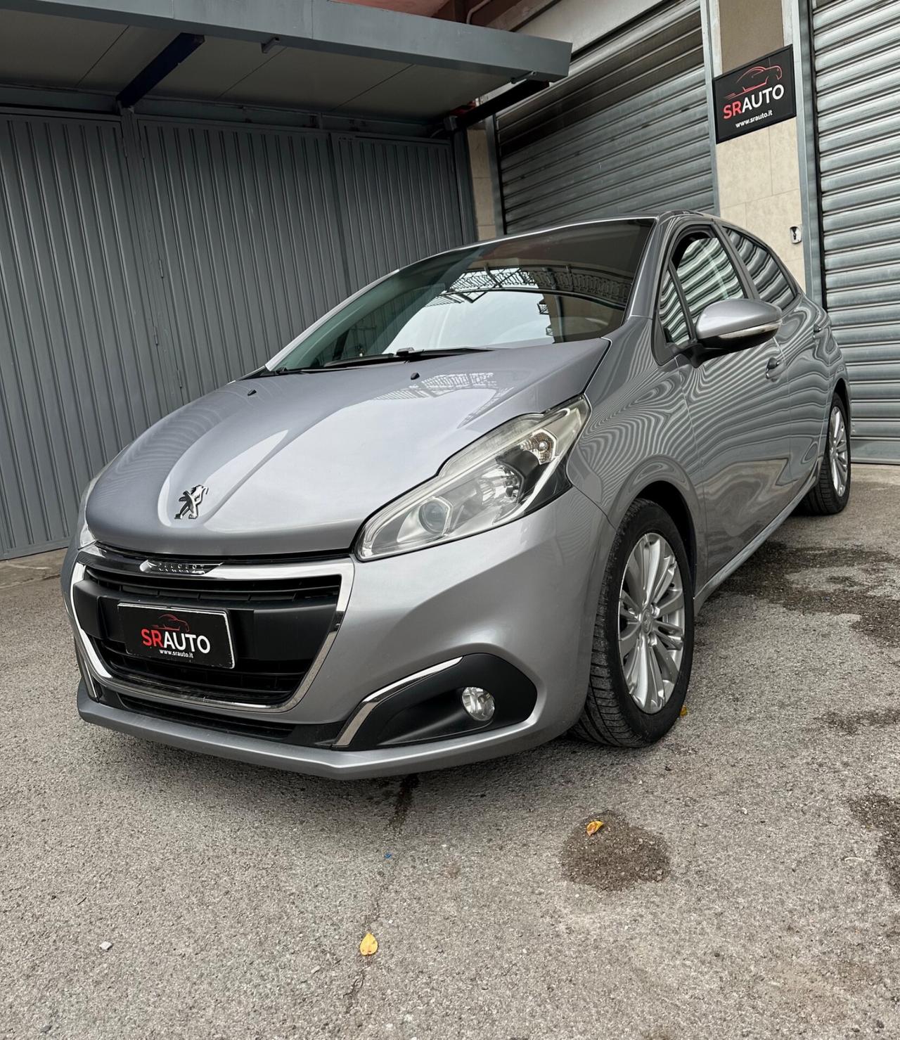 Peugeot 208 1.5 BlueHDi 100cv 5p. Allure
