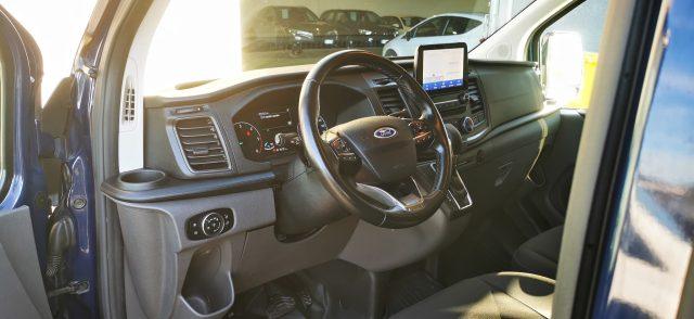 FORD Transit Custom 320 2.0 EcoBlue 130 aut. PL Combi Trend