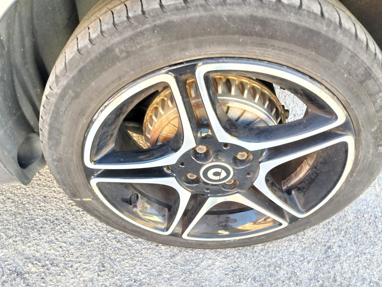 Smart ForFour 900 Turbo twinamic 2018 SINISTRATA