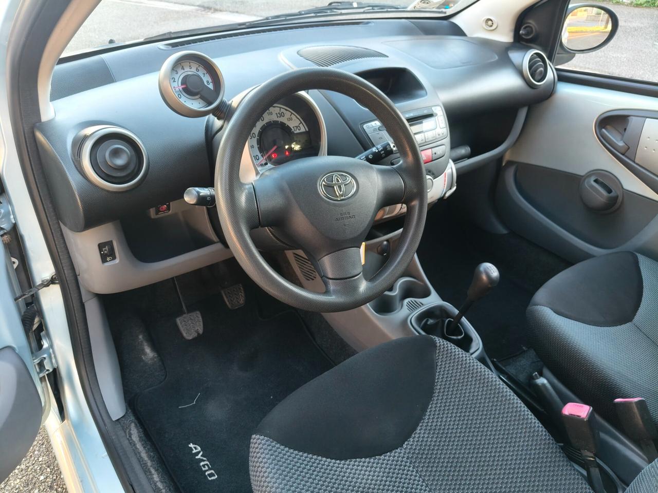 Toyota Aygo 1.0 3 porte SOLO 134.000 KM