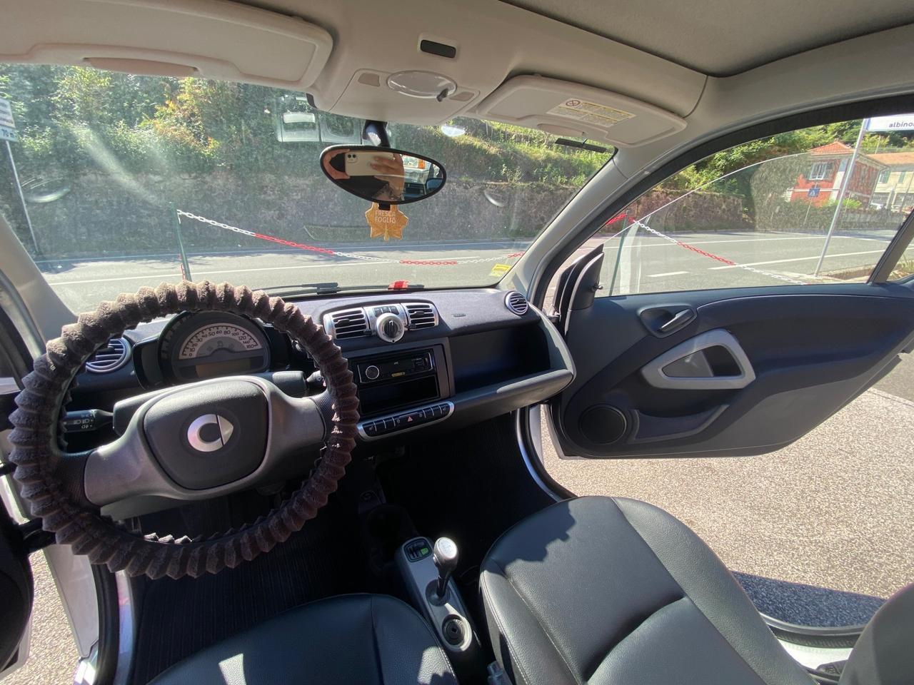 Smart ForTwo 1000 52 kW MHD cabrio pure