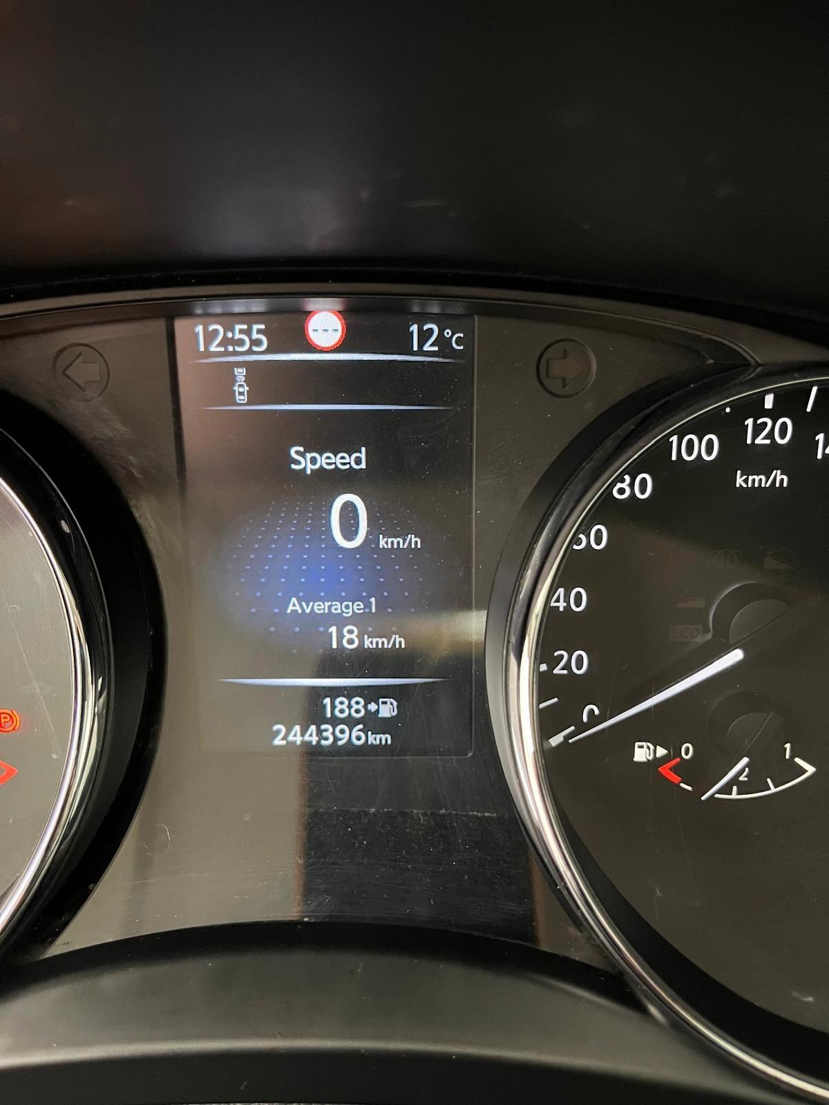 Nissan Qashqai 1.6 dCi DPF 360