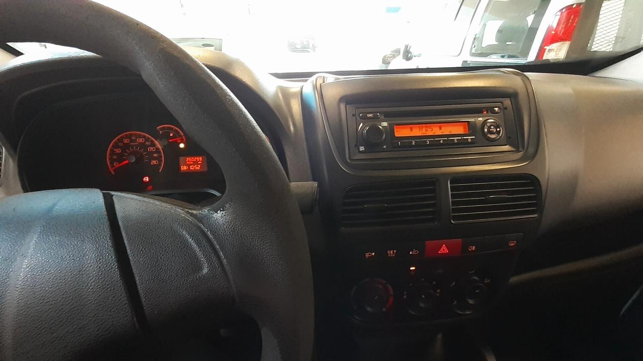 Doblò trasporto disabili Multijet pedana elettrica