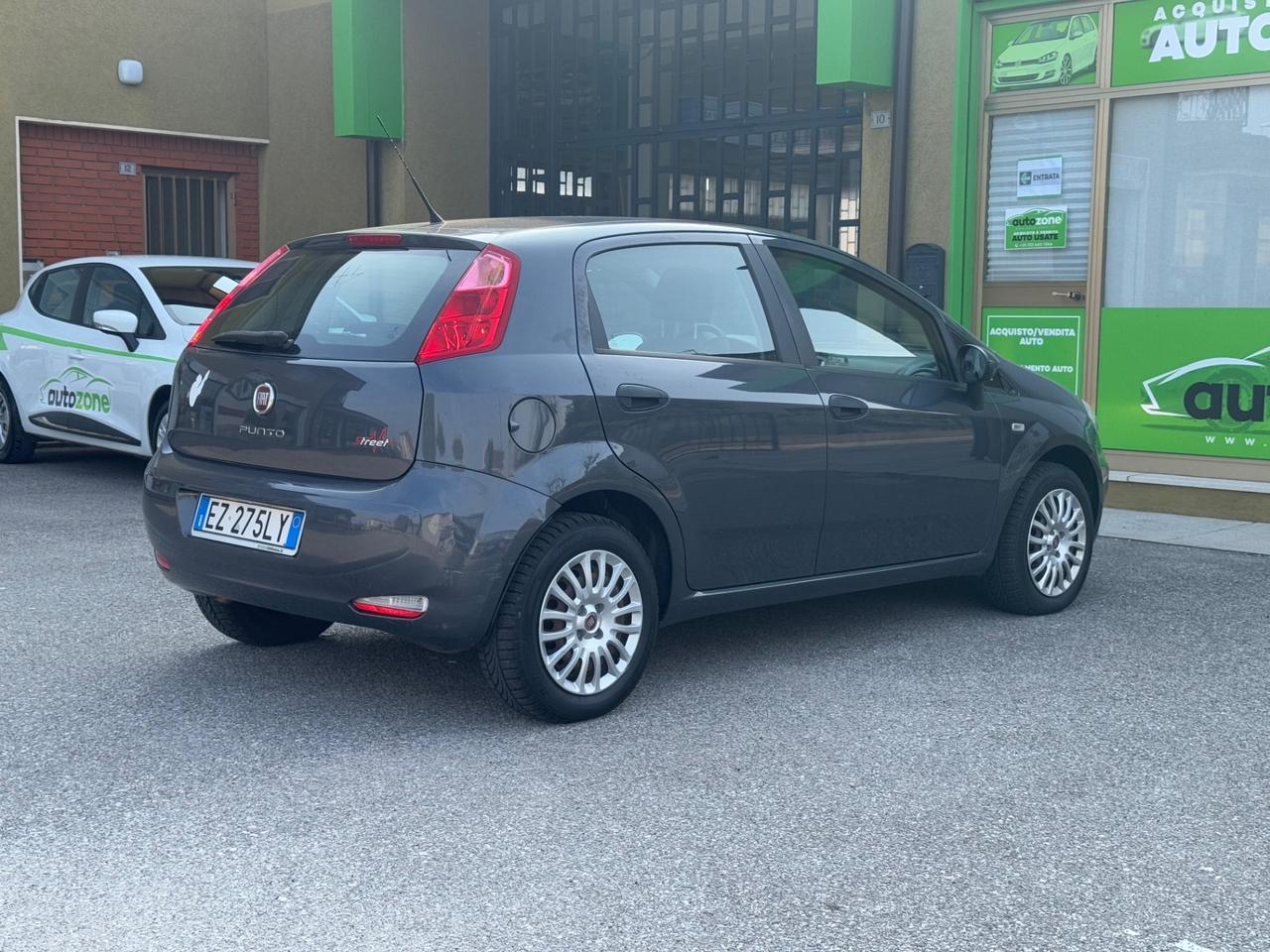 Fiat Punto GPL 1.4 8V 5 porte NEOPATENTATI