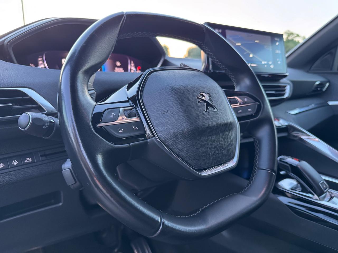 Peugeot 3008 BlueHDi 130 S&S EAT8 Allure