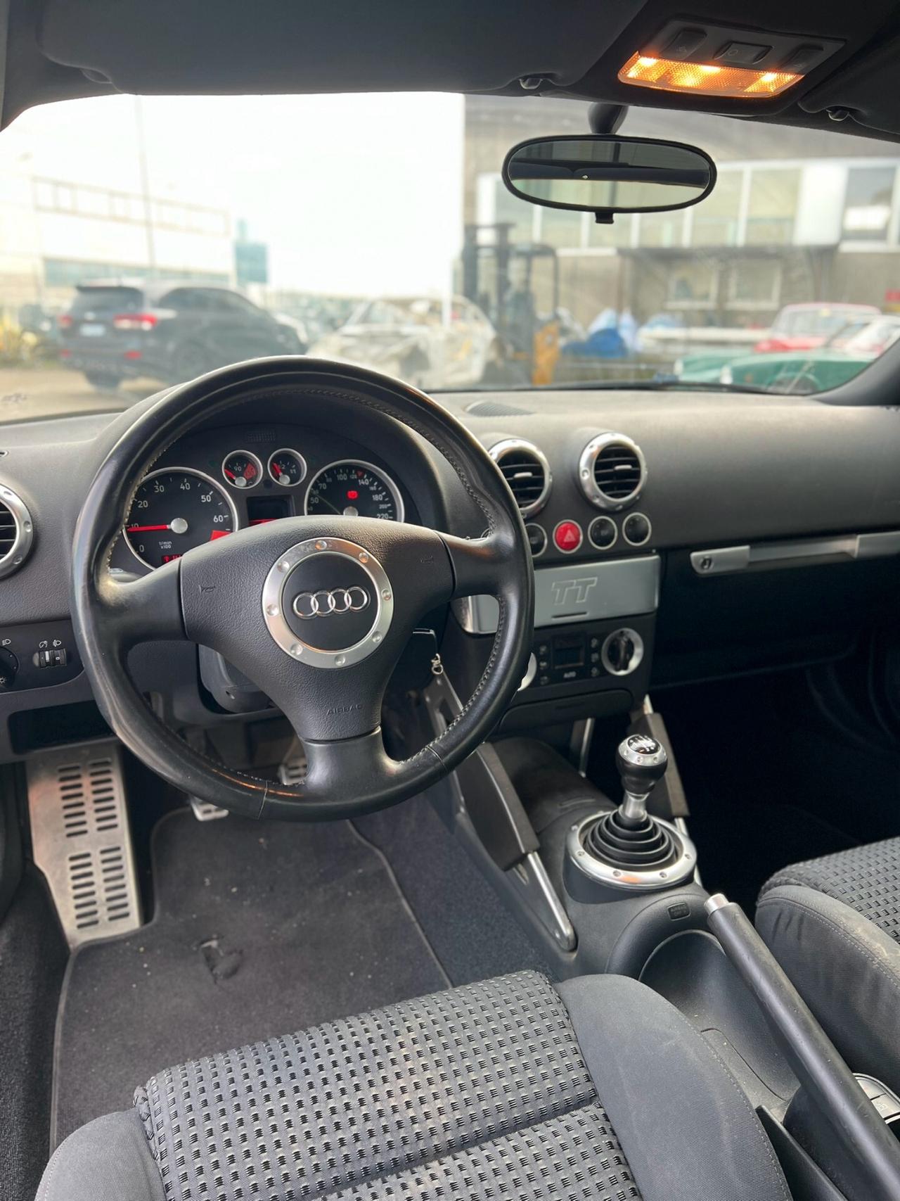 Audi TT Coupé 1.8 T 20V 150 CV cat