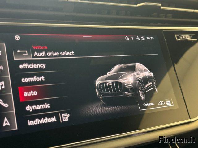 AUDI Q8 55 TFSI e quattro tiptronic Plug In S line