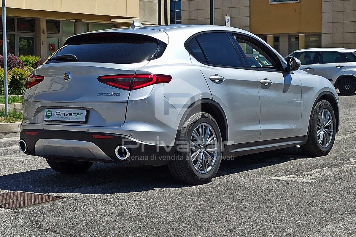 ALFA ROMEO Stelvio 2.2 Turbodiesel 160 CV AT8 RWD Business