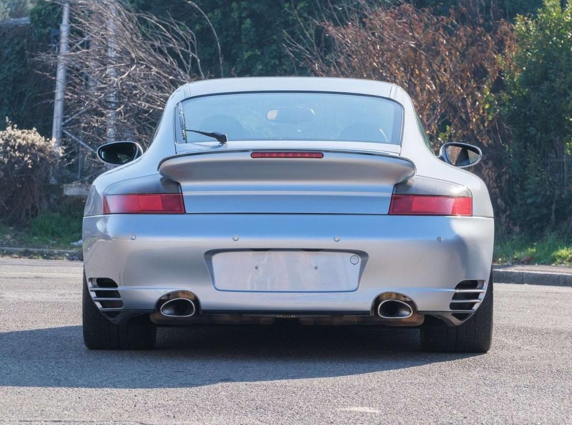 Porsche 911 996 Turbo cat Coupé manuale, 11950km! Polar Silber pelle blu metropoli