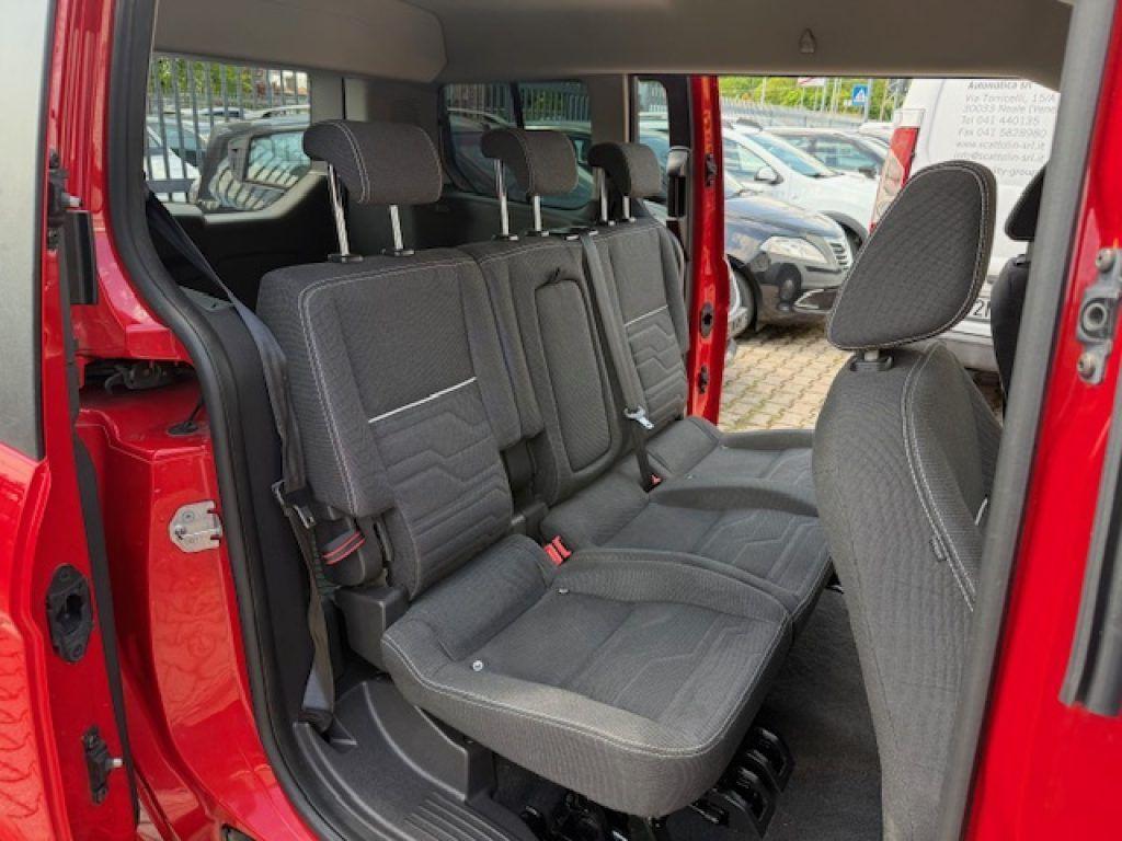Ford Tourneo Connect 1.5 TDCi 120 CV Powershift Passo Lungo