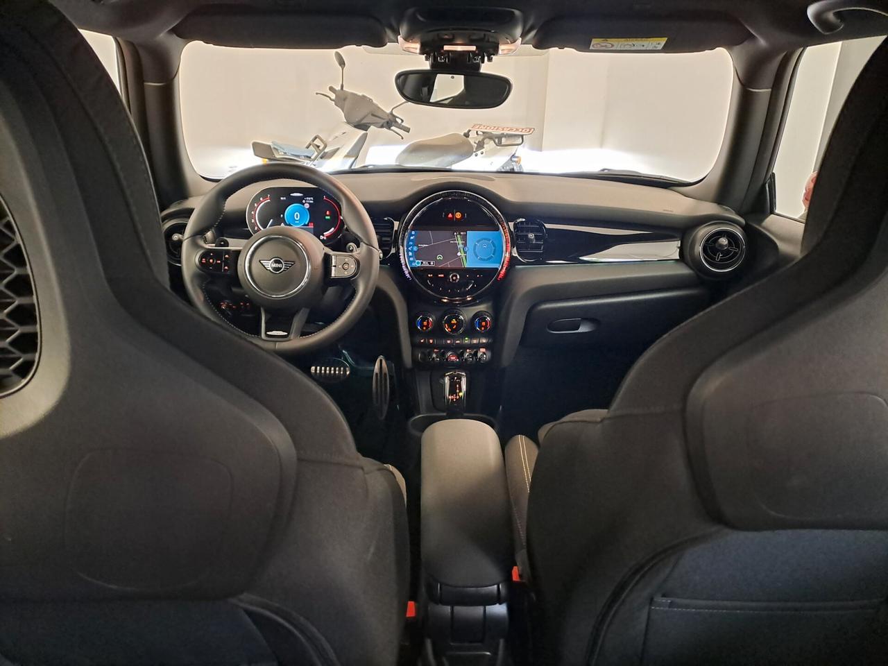 Mini John Cooper Works Coupe JOHN COOPER WORKS