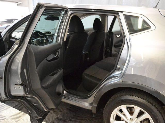 NISSAN Qashqai 1.2 DIG-T Tekna Navigatore Ok Neopatentati