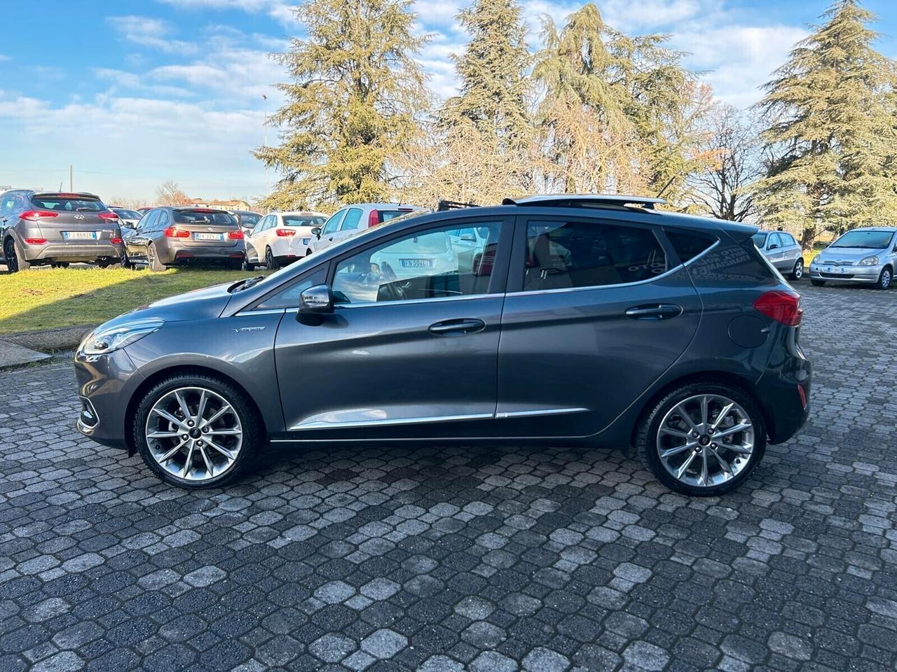 Ford Fiesta 1.5 TDCi 5p. VIGNALE |TETTO PANO|LED