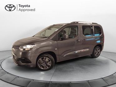 Toyota Proace City Verso 1.5D 130 CV S&S Short D A/T Luxury