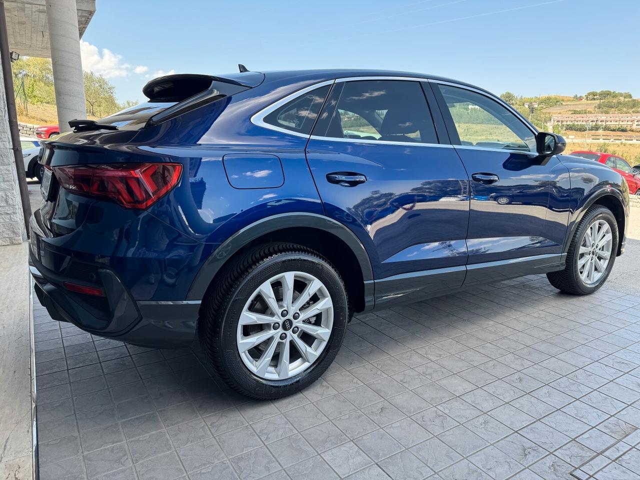 Audi Q3 Sportback 45 1.4 Tfsi E Business Plus S-Tronic