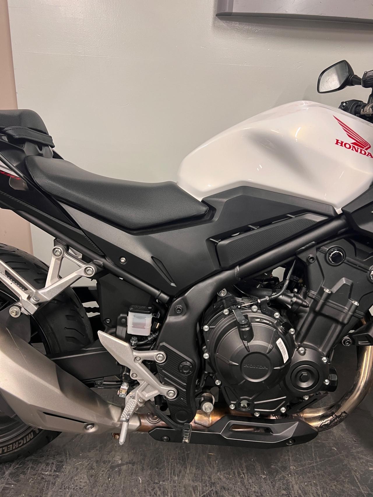 Honda Hornet 500