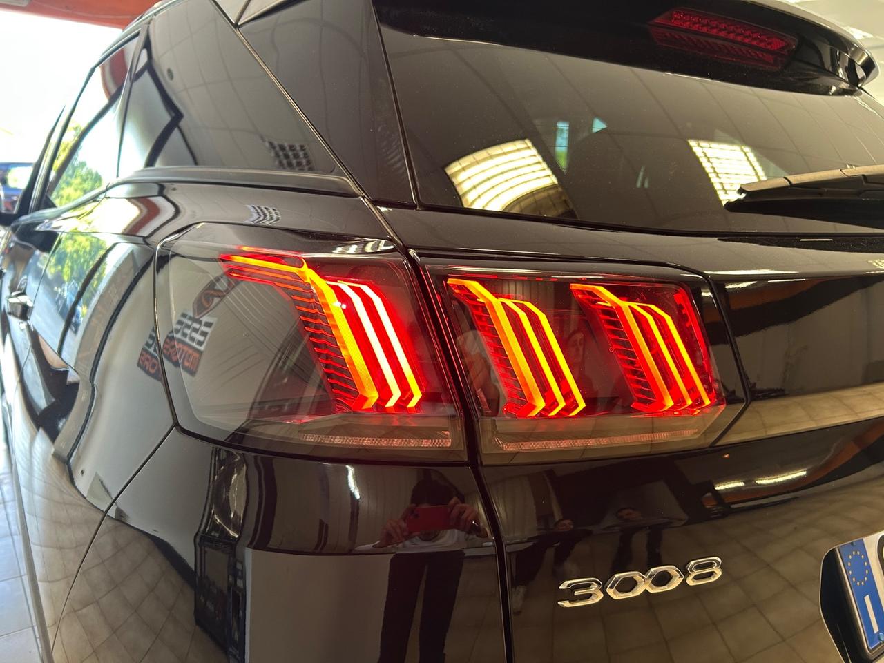 Peugeot 3008 - 2020 1.5 BlueHDi 130 CV 115.000 KM