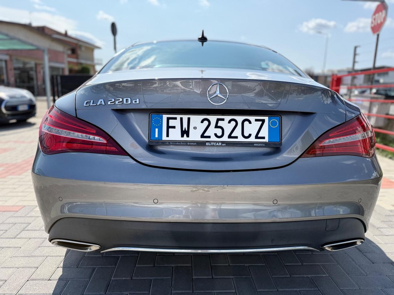 Mercedes-benz CLA 220 d Automatic Premium .IVA ESPOSTA
