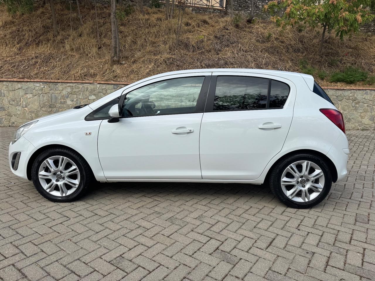 Opel Corsa 1.3 CDTI 95CV ecoFLEX 2012