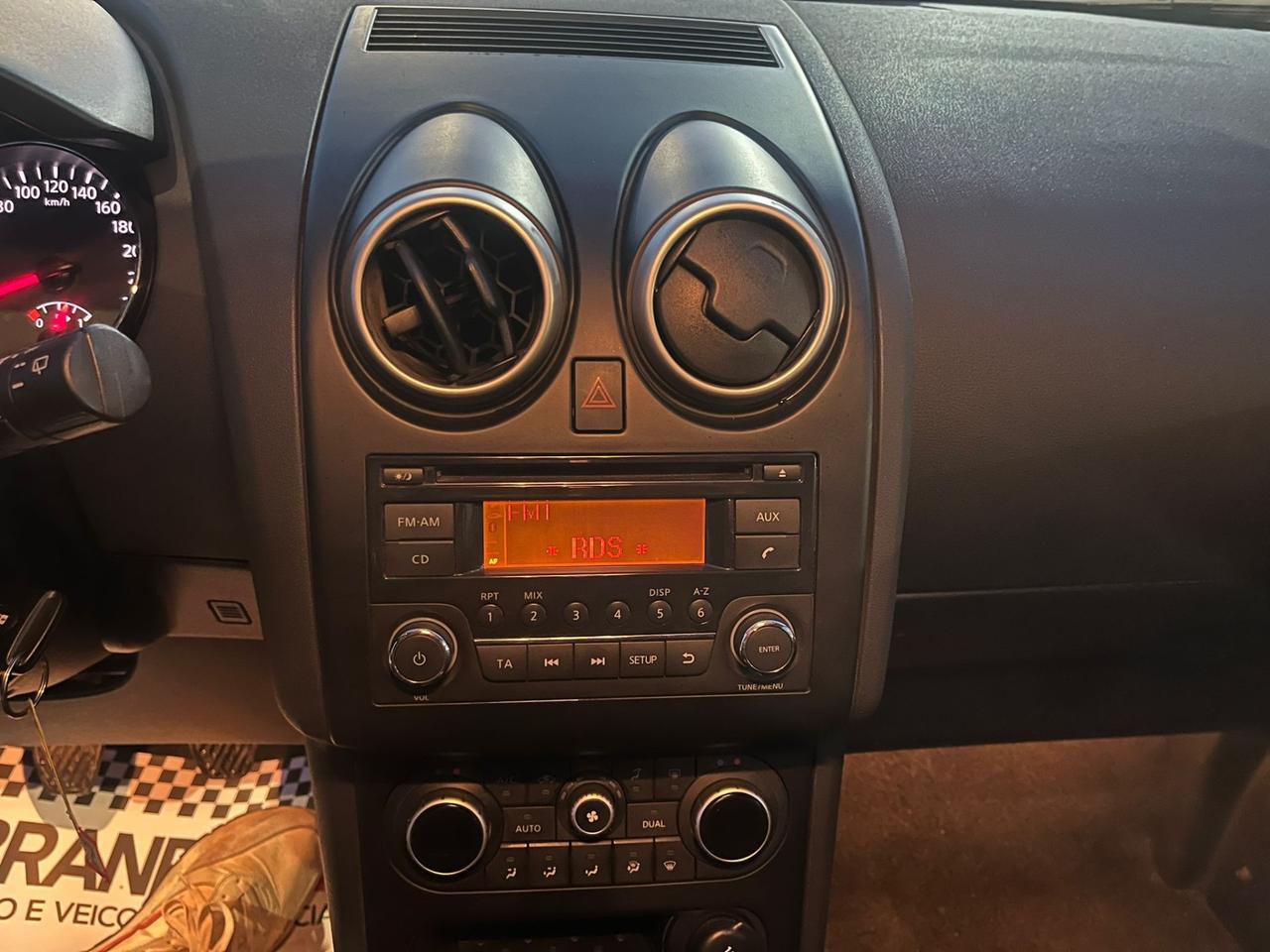 Nissan Qashqai 1.5 dCi Acenta Unipro 2013