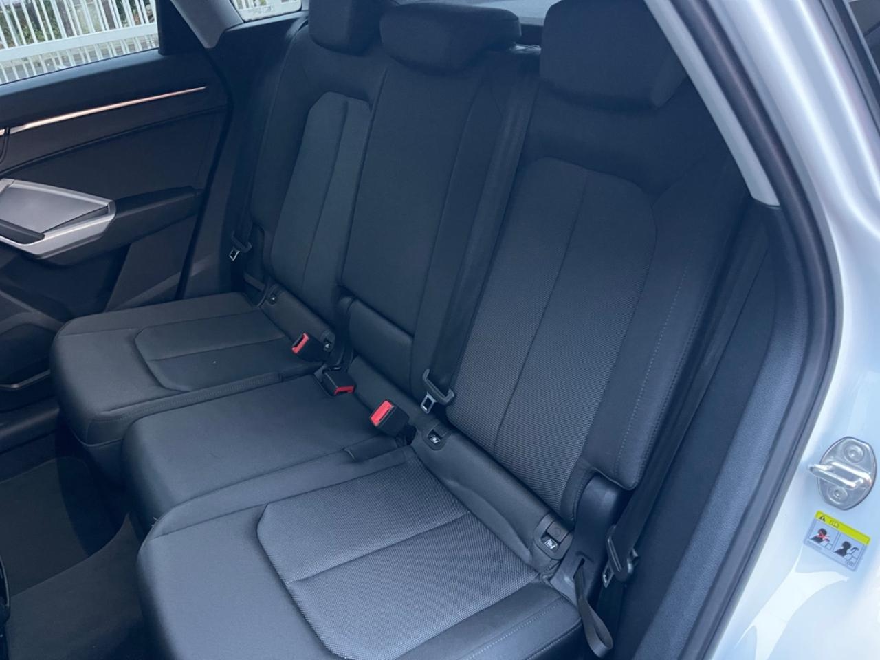 Audi Q3 35 TDI S tronic Business Advanced KM CERTIFICATI!