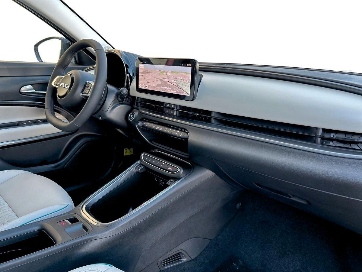 FIAT 600 Hybrid My25 La Prima Hybrid 100cv